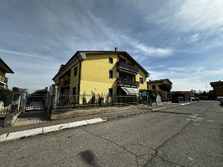 zoom immagine (Casa a schiera 165 mq, 3 camere, zona Grezzano)