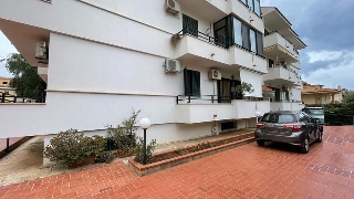 zoom immagine (Appartamento 140 mq, soggiorno, 3 camere, zona Terrasini - Centro)