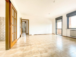 zoom immagine (Appartamento 85 mq, soggiorno, 2 camere, zona Borgomanero)