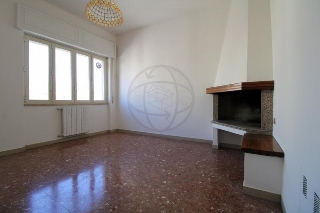 zoom immagine (Appartamento 87 mq, soggiorno, 2 camere, zona San Giovanni)