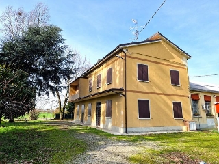 zoom immagine (Casa singola 318 mq, soggiorno, 5 camere, zona Anzola dell'Emilia)