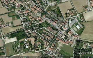 zoom immagine (Casa singola 400 mq, soggiorno, zona Mandria)