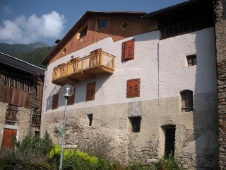 zoom immagine (Casa singola 750 mq, soggiorno, più di 3 camere, zona Bolentina)