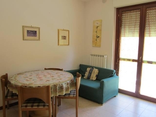 zoom immagine (Appartamento 36 mq, soggiorno, 1 camera, zona Borgo Passera)