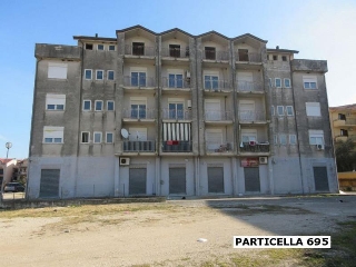 zoom immagine (Palazzo 767 mq, 1 camera)