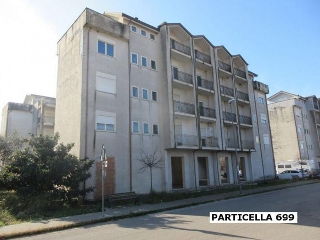 zoom immagine (Palazzo 883 mq, 1 camera)